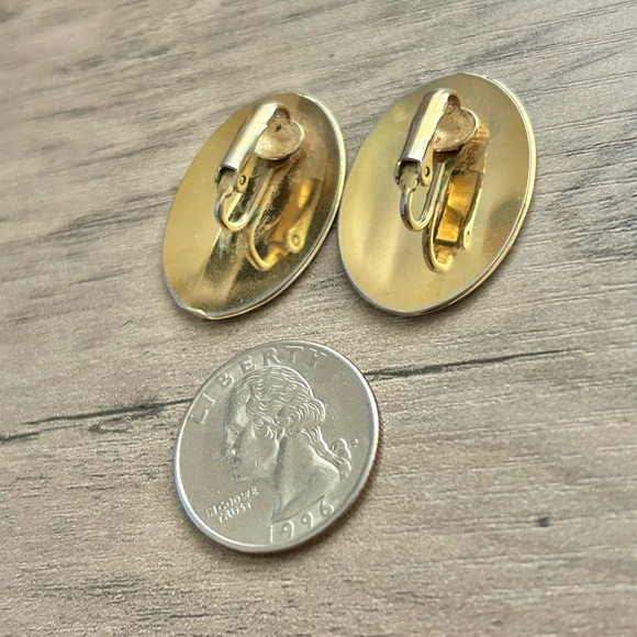 Vintage Gold and Black Oval Clip On Earrings - Statement Earrings - Picture 6 of 8